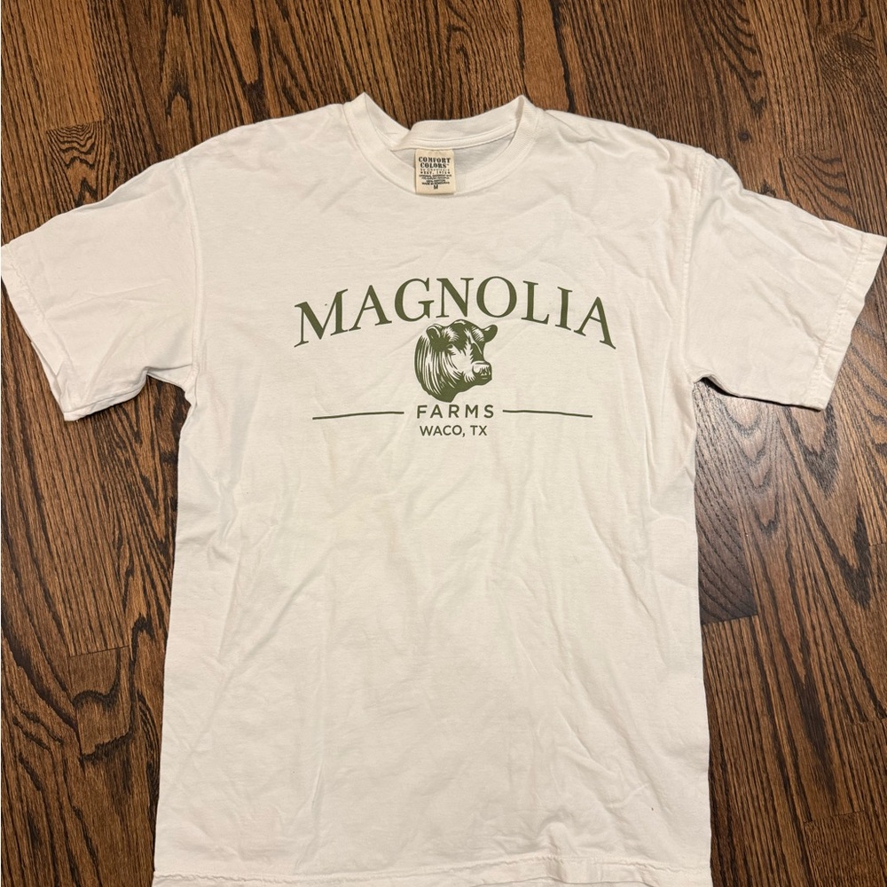 Comfort Colors Magnolia Graphic Tee - White